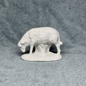 Atlantic Mold Sheep Lamb Laying Nativity Figure White Glaze Ceramic Christmas